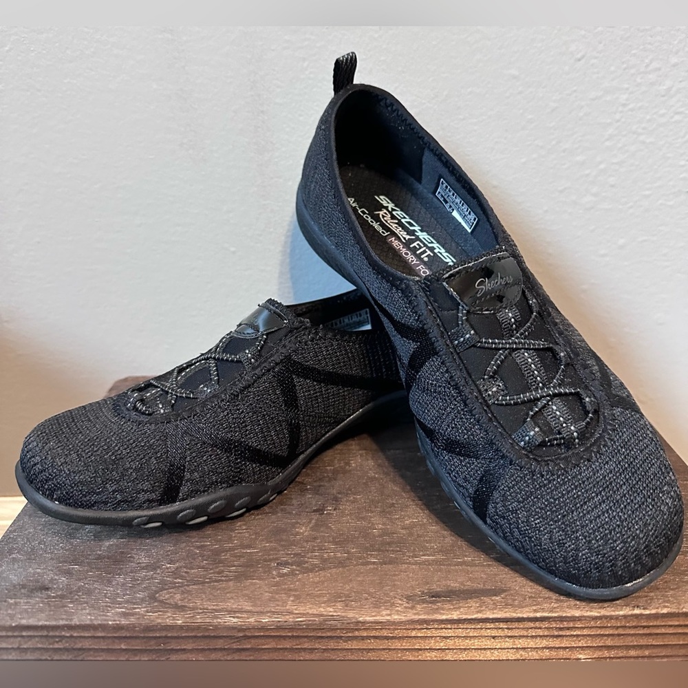 Black slip on Sketchers gently worn